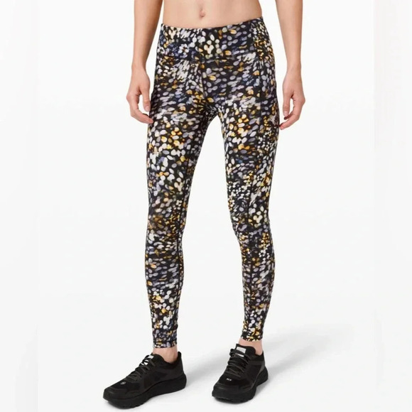 Lululemon Speed Up Tight 28" Full-On Luxtreme Size 6 - Picture 12 of 12